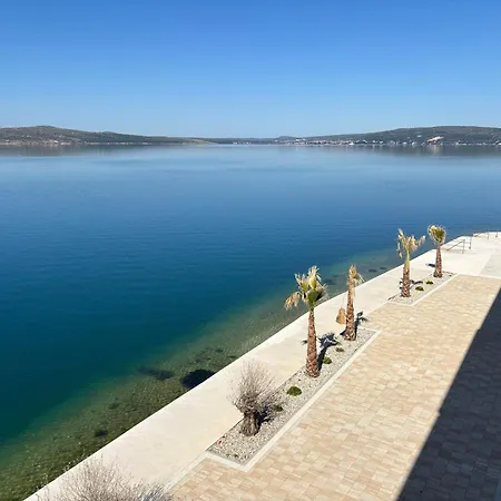Life Novigrad Apartament