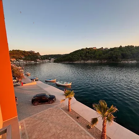 Life Novigrad * Novigrad (Dalmatia)
